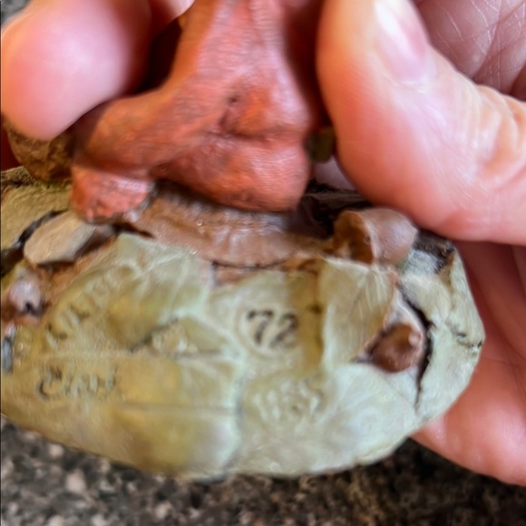 Tom Clark's Creations lilibet frog racer gnome Figurine - Picture 5 of 9